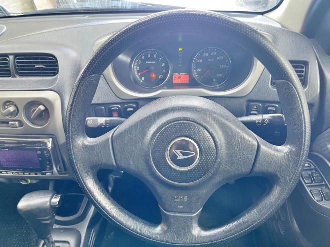 テリオスキッド660カスタムL 4WD 5年保証 タイベル換済 寒冷地仕様 禁煙 車検整備2年付