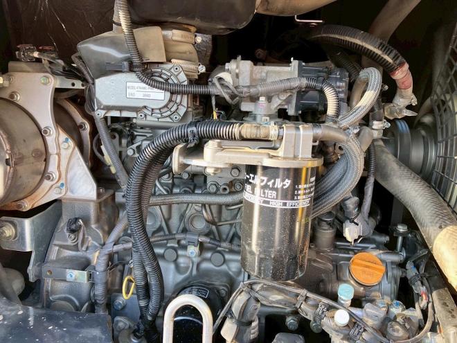 バックホー日立　中古　ZX55UR-5B　建機