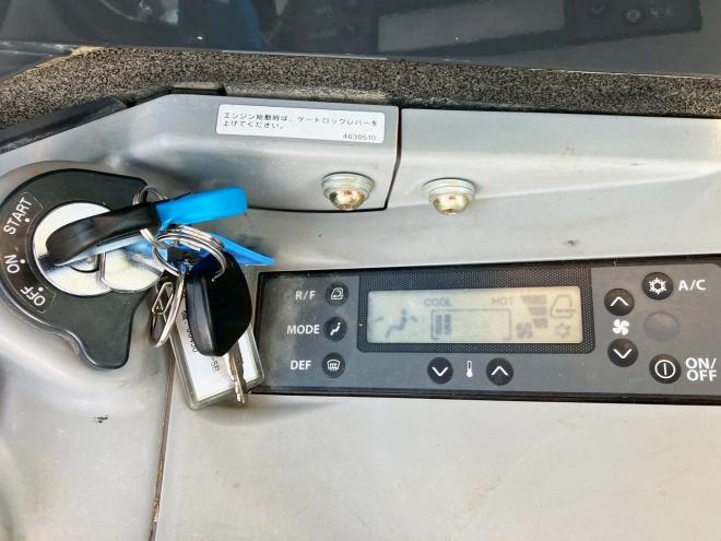 バックホー日立　中古　ZX55UR-5B　建機