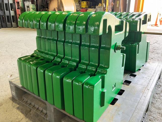 農機補助部品ジョンディア　中古　トラクターウェイト　50kg×10枚　農機具