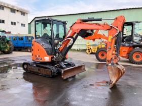 バックホー　日立　中古　ZX30U-5A