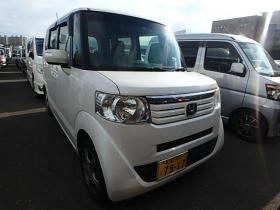 N-BOX　G Lパッケージ 4WD　検9/8ナビテレビBカメラ夏冬タイヤアルミ 660