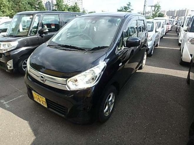 デイズS 4WD　ナビテレビアイドリングストップ 660
