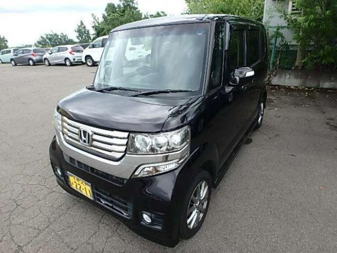 N-BOXカスタムG Lパッケージ 4WD　ナビテレビバックカメラ 660