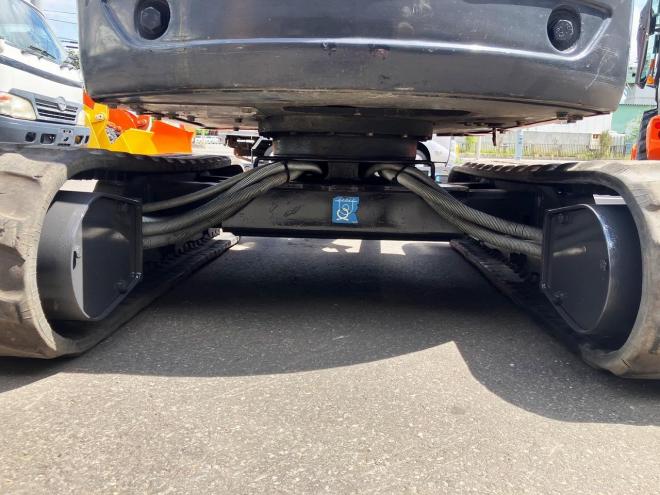 バックホー日立　中古　ZX17U-5A