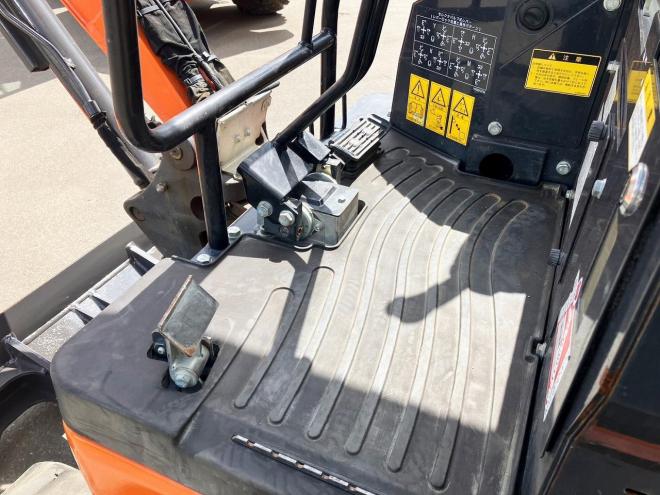 バックホー日立　中古　ZX17U-5A