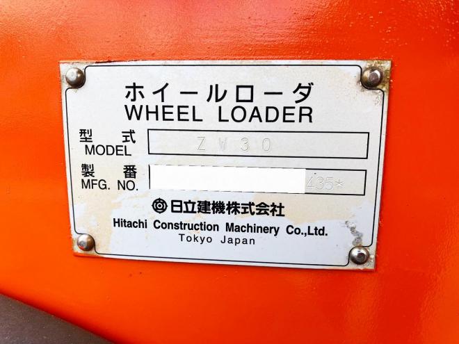 ホイールローダ日立　中古　ZW30