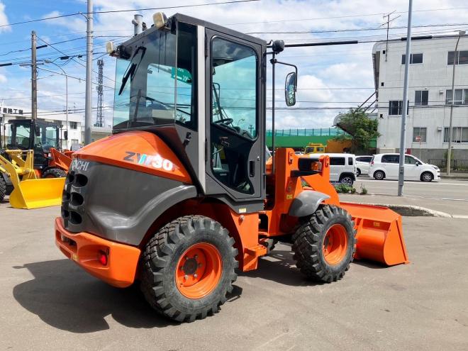ホイールローダ日立　中古　ZW30