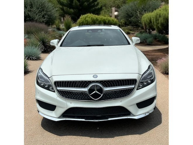 AMGメルセデスベンツ クリーンディーゼル 本州車寒冷地仕様  CLS 220d AMGライン レーダーセーフティーP ブルーテックSB 本革シート 禁煙車 サンルーフ 19インチアルミタイヤ 車検付 24ヶ月点検整備済  2200 5Dr