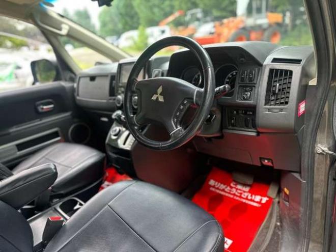 デリカD：5 2.2 D パワーパッケージ ディーゼルターボ 4WD　ワンオーナー/社外ナビ/両側パワスラ/ETC 2300