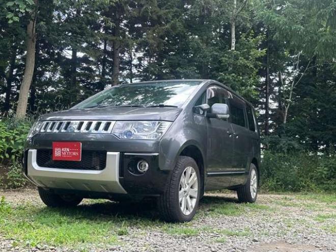 デリカD：5 2.2 D パワーパッケージ ディーゼルターボ 4WD　ワンオーナー/社外ナビ/両側パワスラ/ETC 2300