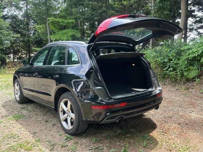 アウディQ5 2.0 TFSI クワトロ Sラインパッケージ 4WD　ターボ/純正ナビ/ETC/ハーフレザーシート 正規輸入車 2000