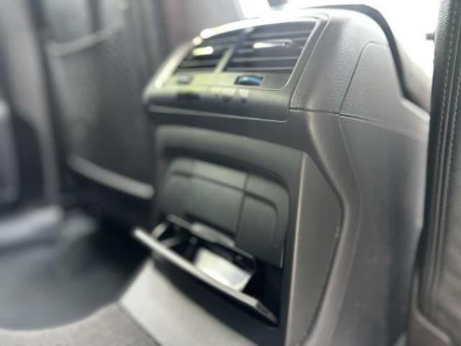 アウディQ5 2.0 TFSI クワトロ Sラインパッケージ 4WD　ターボ/純正ナビ/ETC/ハーフレザーシート 正規輸入車 2000