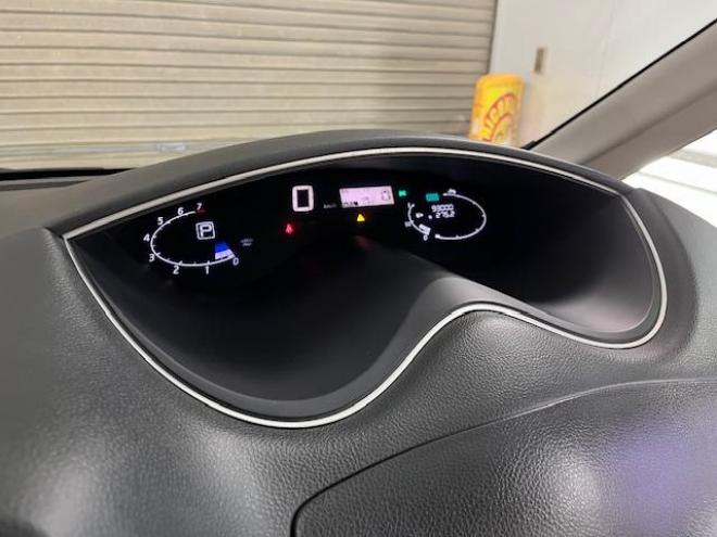 セレナライダーブラックライン　本州仕入　禁煙車　ＷＡＫＯＳバリアスコーティング済　純正ＡＵＴＥＣＨ１５インチＡＷ　社外１５ＡＷ＋スタッドレスタイヤ付　両側パワースライドドア　アルパインナビ（フルセグ地デジ　ＤＶＤ再生　Ｂｌｕｅｔｏｏｔｈ）＋バックカメラ　アルパイン製リアフリップダウンモニター　前後ドライブレコーダー　クルーズコントロール　純正エンジンスターター　アイドリングストップ　横滑り防止装置　ＨＩＤ　ＥＴＣ 　タイミングチェーン 4WD 2000 5Dr