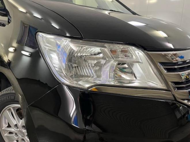 セレナライダーブラックライン　本州仕入　禁煙車　ＷＡＫＯＳバリアスコーティング済　純正ＡＵＴＥＣＨ１５インチＡＷ　社外１５ＡＷ＋スタッドレスタイヤ付　両側パワースライドドア　アルパインナビ（フルセグ地デジ　ＤＶＤ再生　Ｂｌｕｅｔｏｏｔｈ）＋バックカメラ　アルパイン製リアフリップダウンモニター　前後ドライブレコーダー　クルーズコントロール　純正エンジンスターター　アイドリングストップ　横滑り防止装置　ＨＩＤ　ＥＴＣ 　タイミングチェーン 4WD 2000 5Dr