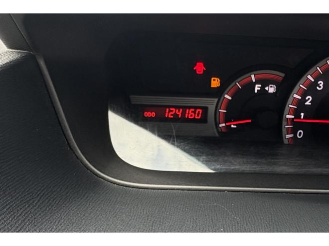 ヴォクシーVOXY 4WD ZS煌Ⅲ寒冷地仕様　8人乗　両パワースライドドア　AUTOHID　エンジンスターター　Bluetoothナビフルセグ　バックカメラ　アルミホイル　スタットレス付　エンジンオイル交換　CVTＦ交換 4WD 2000 ５Dr