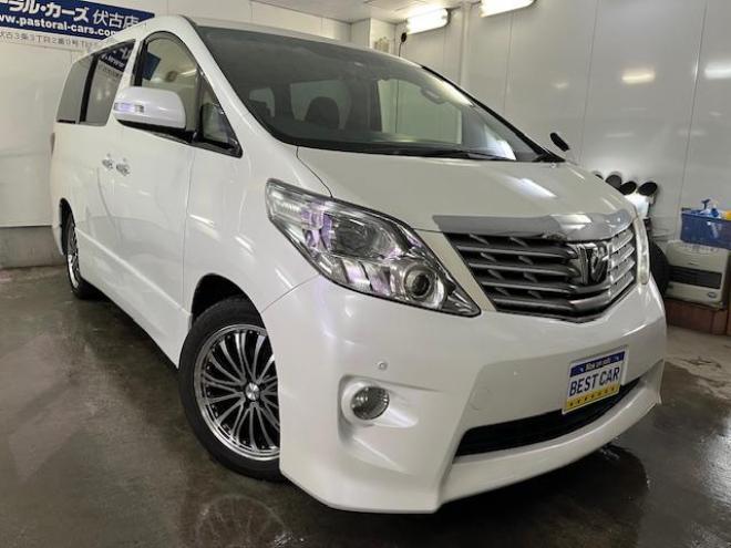 アルファード２４０Ｓ　本州仕入　禁煙車　ＷＡＫＯＳバリアスコーティング済　ロクサーニ１８インチＡＷ　純正１６ＡＷ＋スタッドレスタイヤ付　両側パワースライドドア　純正ナビ（フルセグ地デジ　ＤＶＤ再生　Ｂｌｕｅｔｏｏｔｈ）＋バックカメラ　ドライブレコーダー　コーナーセンサー　横滑り防止装置　ＨＩＤ　ＥＴＣ 　タイミングチェーン 4WD 2400 5Dr