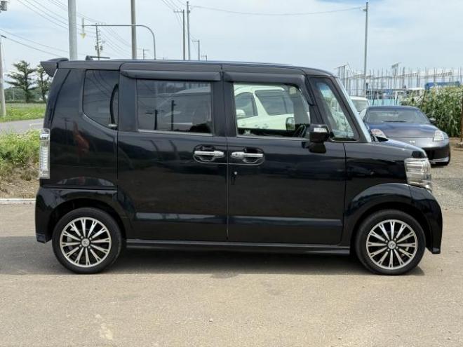 N-BOX660カスタムGターボパッケージ 4WD 660 5Dr