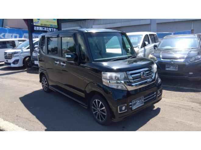 N-BOXカスタムGターボ　Ｌパッケージ　4WD 4WD 660 5Dr