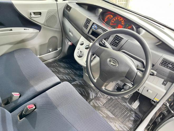 ムーヴメモリアルエディション 4WD 5年保証 スマートキー 寒冷地仕様 禁煙 車検整備2年付 修復歴無