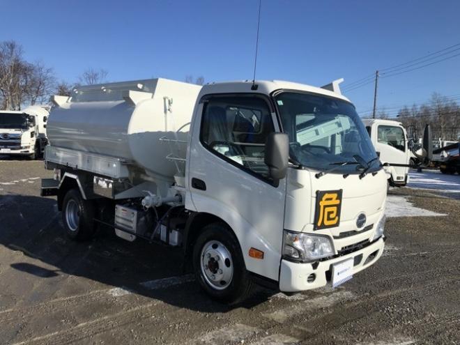 デュトロタンクローリー　2DG-XZU685M 新明和工業　 4WD 4000