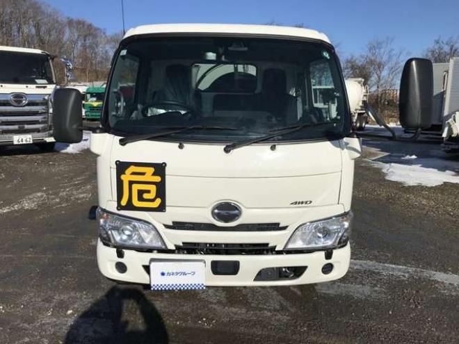 デュトロタンクローリー　2DG-XZU685M 新明和工業　 4WD 4000