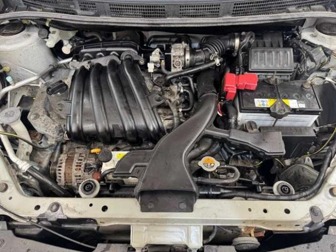 ADNV150 1.6 VE 4WD　エマージェンシーブレーキ　夏冬タイヤ 1600