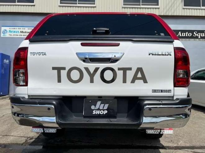 ハイラックス2.4 Z ディーゼルターボ 4WD　TRDキャノピー/マッドタイヤ/Bカメラ 2400