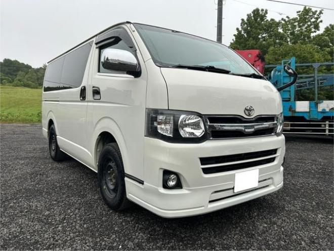 ハイエースバン　４ＷＤ　バックカメラ　ナビ　両側スライドドア　パワーウィンドウ　運転席エアバッグ 4WD 3000(D) 5Dr
