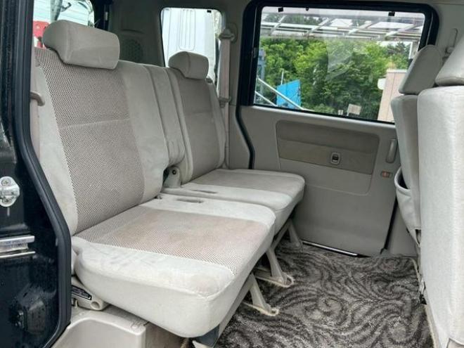 エブリィワゴン 　バックカメラ　両側スライド・片側電動　ナビ　シートヒーター　ターボ　ＡＴ　アルミホイール　エアコン　パワーウィンドウ 4WD 660 5Dr