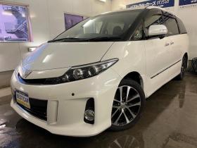 エスティマ　アエラス　プレミアムエディション　後期型　本州仕入　禁煙車　ＷＡＫＯＳバリアスコーティング済　純正１８インチＡＷ　社外１７ＡＷ＋スタッドレスタイヤ付　両側パワースライドドア　パワーバックドア　純正ハーフレザーシート　純正ナビ（フルセグ地デジ　ＤＶＤ再生　Ｂｌｕｅｔｏｏｔｈ）＋バックカメラ　純正１１インチリアフリップダウンモニター　ＰＵＳＨスタート　スマートキー　クルーズコントロール　運転席パワーシート　２列目オットマン仕様　タイミングチェーン車　ＨＩＤ ヘッドライト　横滑り防止装置 4WD 2400 5D