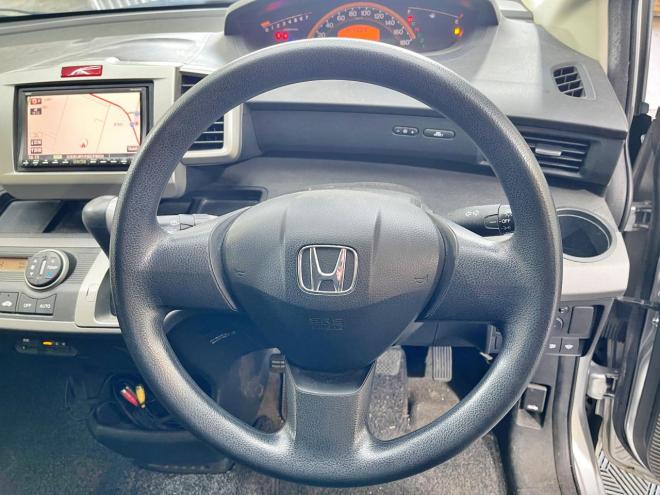 フリード1.5Gハイウェイエディション 4WD 5年保証 ナビTV Bカメ パワスラ ドラレコ ETC 寒冷地仕様 禁煙 車検整備2年付 修復歴無