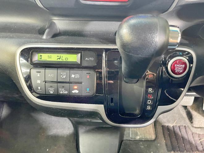 N-BOXG SSパッケージ 4WD 5年保証 スマキー パワスラ 寒冷地仕様 禁煙 車検整備2年付 修復歴無