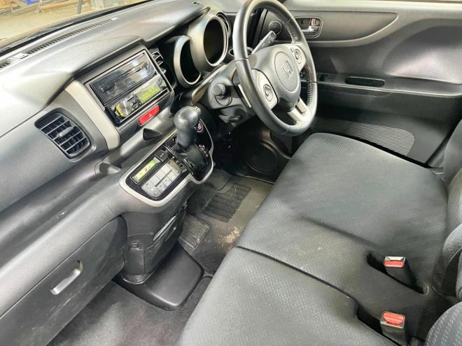 N-BOXG SSパッケージ 4WD 5年保証 スマキー パワスラ 寒冷地仕様 禁煙 車検整備2年付 修復歴無