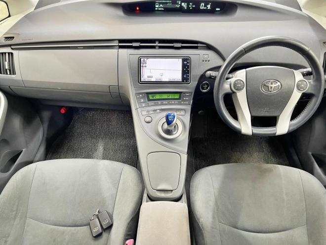 プリウス1.8Gツーリングセレクション 5年保証 スマキー ナビTV ETC 寒冷地仕様 禁煙 車検整備2年付