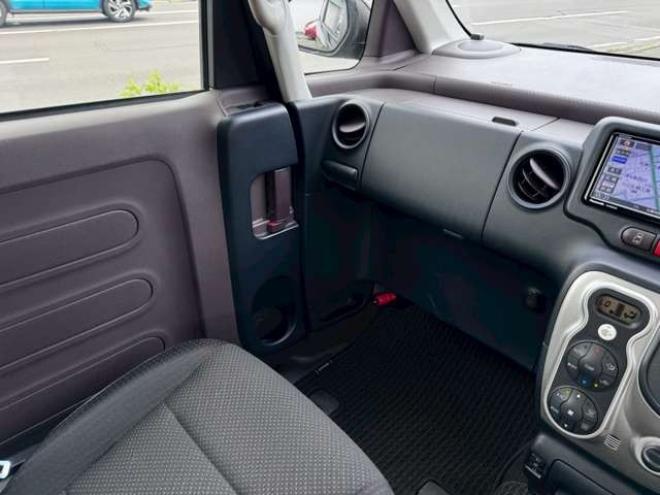 スペイド1.5 G 4WD　トヨタセーフェテセンス 1500