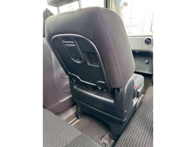 スペイド1.5 G 4WD　トヨタセーフェテセンス 1500
