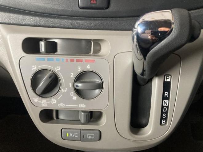 ピクシスエポックXF 4WD 660 5Dr