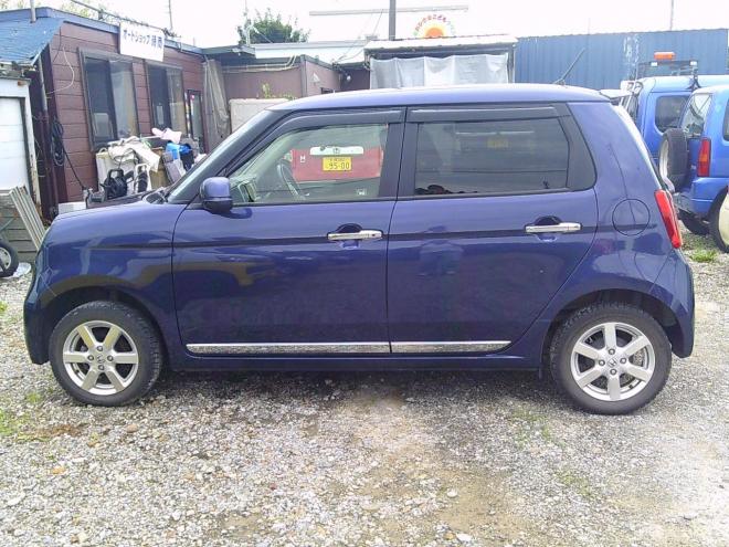 N-ONEプレミアムLパッケージ 4WD 4WD 660 5Dr