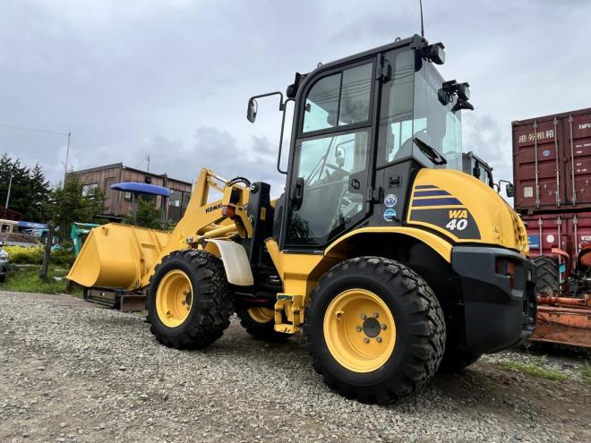 ホイールローダKOMATSU　WA40-8　低アワー　土禁　禁煙車両　4WD