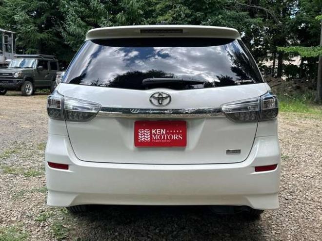 ウィッシュ1.8 X 4WD　記録簿　パワステ　パワーウィンドウ　純正ナビ　地デジフルセグ　社外アルミ　ABS　キーレス　ETC　シートカバー　純正エンジンスターター 1800