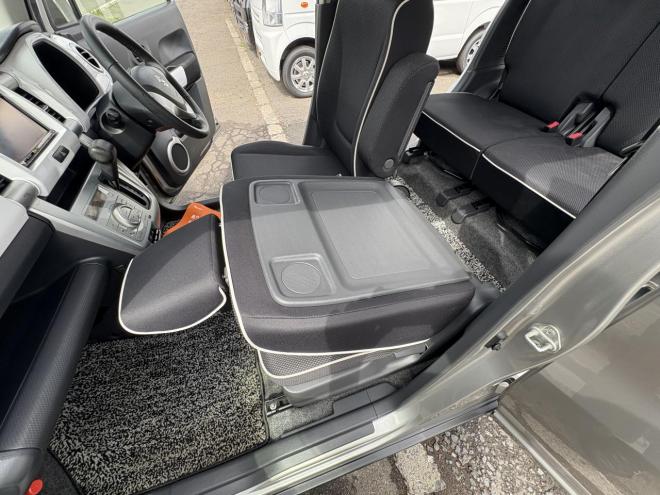 ハスラーHUSTLER  4WD Ⅹ TURBO寒冷地仕様　ブレーキアシスト　hid ワンオーナー　Bluetoothフルセグナビ　エンジンスターター　autoライト　autoエアコン　フォグランプ　スマートキー　シートヒーター　アイドリングストップ　15インチアルミ　スタットレス記録簿6枚　エンジンオイル交換　CVTオイル交換 4WD 660 ５Dr
