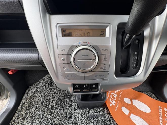 ハスラーHUSTLER  4WD Ⅹ TURBO寒冷地仕様　ブレーキアシスト　hid ワンオーナー　Bluetoothフルセグナビ　エンジンスターター　autoライト　autoエアコン　フォグランプ　スマートキー　シートヒーター　アイドリングストップ　15インチアルミ　スタットレス記録簿6枚　エンジンオイル交換　CVTオイル交換 4WD 660 ５Dr