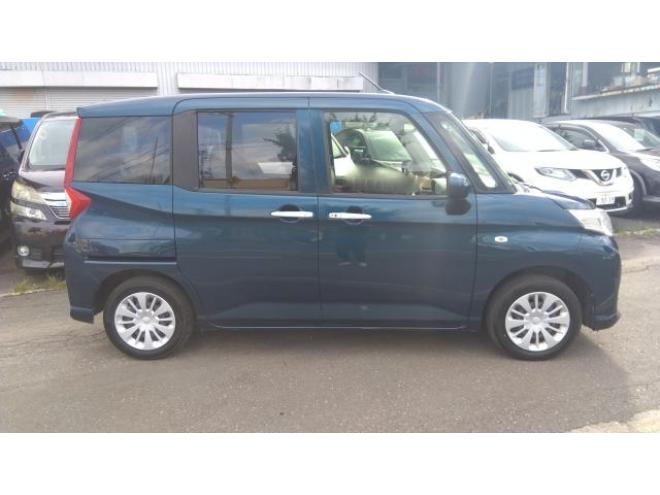 ルーミー1.0Ｘ 4WD 4WD 1000 5Dr