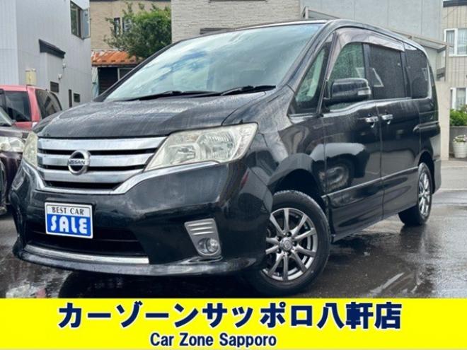 セレナ2.0 ハイウェイスター 4WD　Bluetooth　SDナビ　横滑り防止装置 2000