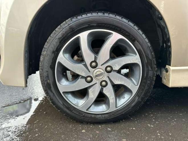 ルークスハイウェイスター 4WD　左側パワースライドドア　プッシュスタート 660