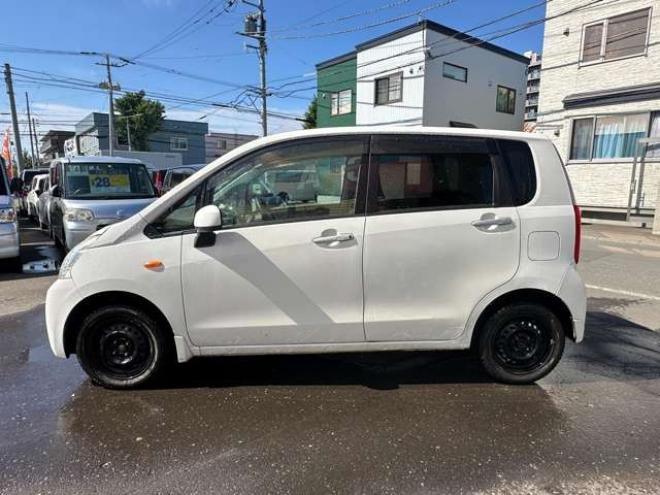 ムーヴX 4WD　Bluetooth　ナビ　プッシュスタート　エコアイドル　インテリキー　地デジ 660