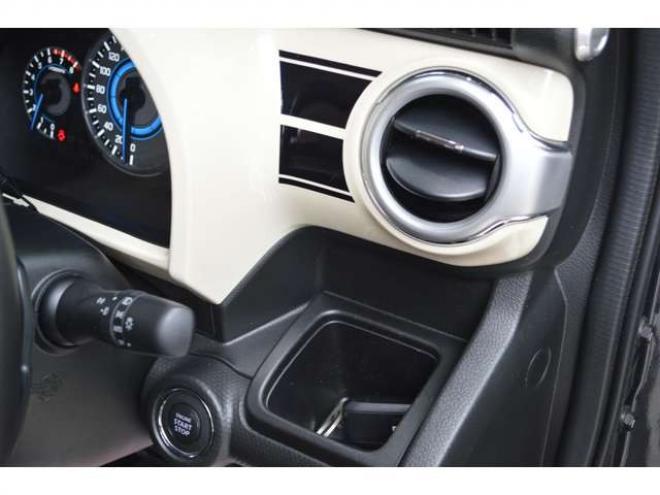 クロスビー1.0 ハイブリッド MZ 4WD　ワンオーナー車ハイブリッド4WDターボセーフティサポート搭載デュアルセンサーブレーキサポート後退時ブレーキサポート全方位モニター付8インチナビTVバックカメラETCドラレコパドルシフトクルーズコントロール 1000