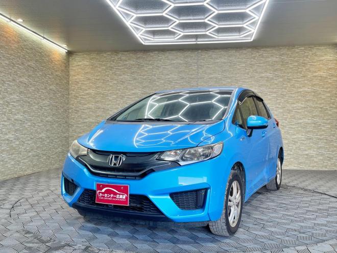 フィット1.5ハイブリッドFパッケージ 4WD 5年保証 スマキー Bカメ ETC 夏冬タイヤ 寒冷地仕様 禁煙 車検整備2年付