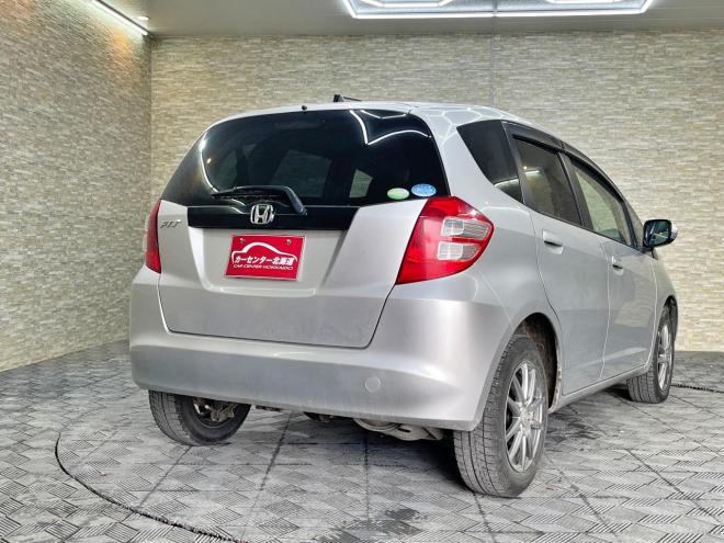 フィット1.3G 4WD 5年保証 ETC 寒冷地仕様 車検整備2年付